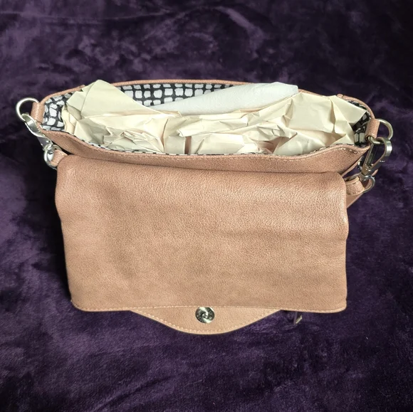 Moda Luxe Easy Foldover Crossbody - Picture 3 of 15